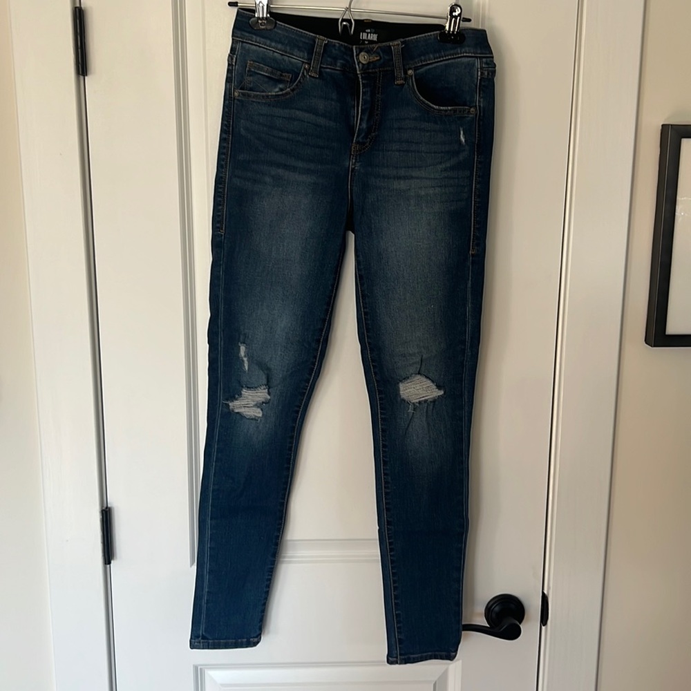 LulaRoe Distress Blue Jeans - Size 26